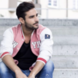 Profile photo of Alex Bella